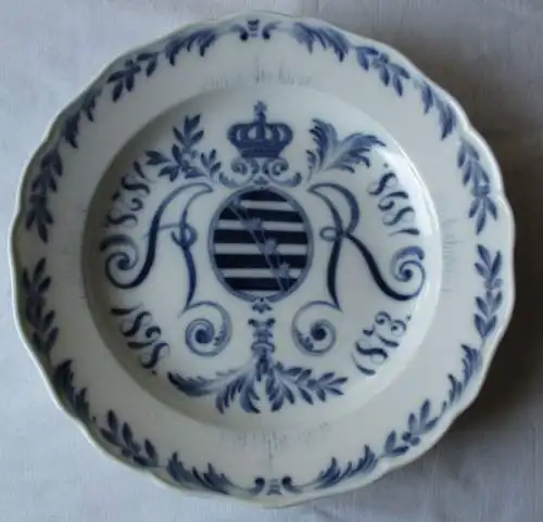 Meissen Regimentsteller, Initialen 'AR' Albert Rex Datum 1828-1873-1898(126440)