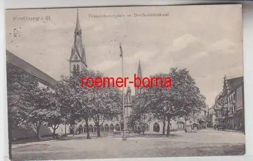 71529 Ak Freiburg i.B. Franziskanerplatz mit Bertholddenkmal um 1910