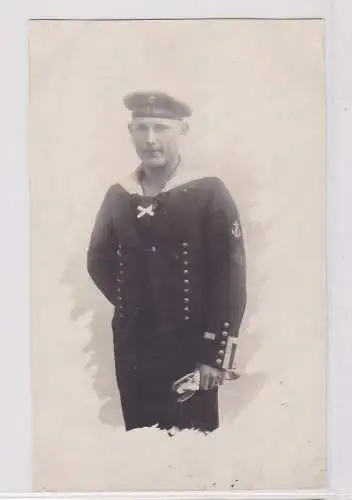 69960 Foto Ak Matrose Kreuzer 'Emden' Geschützführer 1930