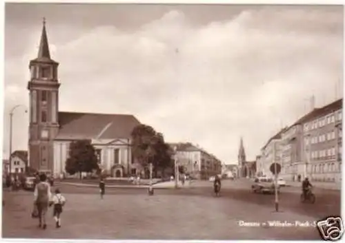 26618 Ak Dessau Wilhelm-Pieck-Straße mit Kirche 1968
