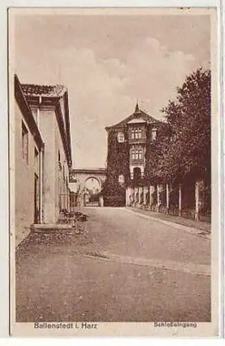 17112 Ak Ballenstedt im Harz Schloßeingang 1943