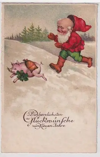 903352 Künstler Ak Neujahr Zwerg jagt Schwein im Schnee 1936