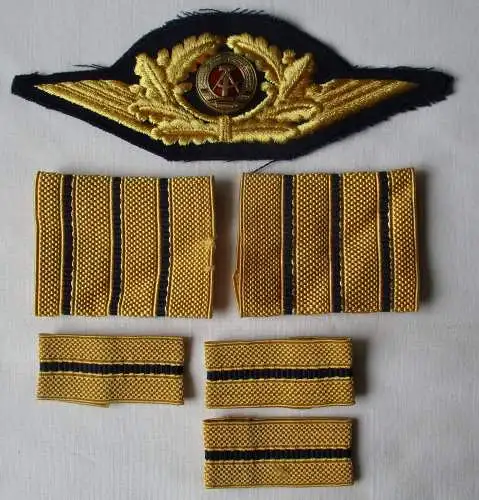 Konvolut zivile Luftfahrt DDR Interflug Schlaufen Mützenemblem (138537)