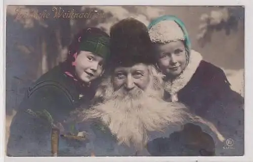 907776 kolorierte AK Fröhliche Weihnachten - 2 Mädchen neben dem Weihnachtsmann