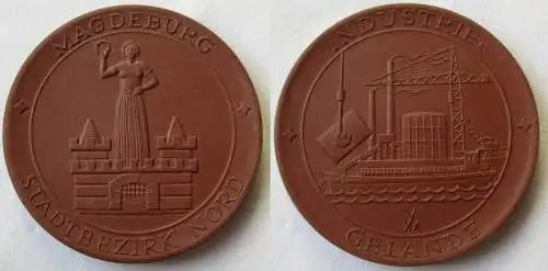 DDR Medaille Meissner Porzellan Magdeburg Stadtbezirk Nord Industriegel.(149890)