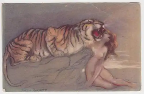56376 Erotik Ak Aktbild einer Frau mit Tiger um 1920