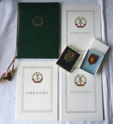 DDR Urkunden & Abzeichen freiwilliger Helfer der Volkspolizei (113567)