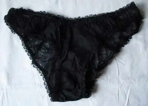 DDR Dessous Slip schwarz Spitze Dederon Gr. 42 Marke Stretta (159866)