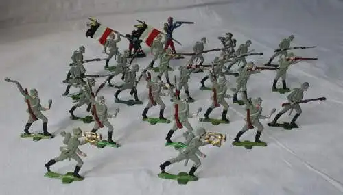 Sammlung 27 Zinnsoldaten Zinnfiguren Reichswehr Kaiserreich Fahnenträger /117661