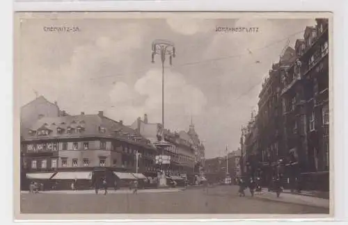 904762 Ak Chemnitz - Johannesplatz, Straßenansicht mit Geschäften