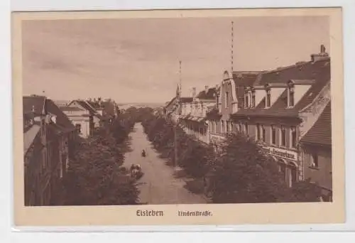 48204 Ak Eisleben Lindenstrasse mit Kreissparkasse um 1930