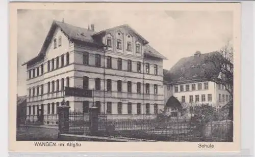 75243 Ak Wangen im Allgäu Schule um 1930