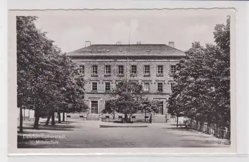906556 Ak Eisleben-Lutherstadt - Partie vor der Mittelschule um 1910