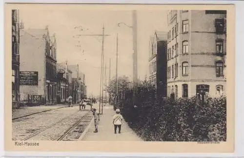 37133 Ak Kiel-Hassee Strassenansicht um 1920