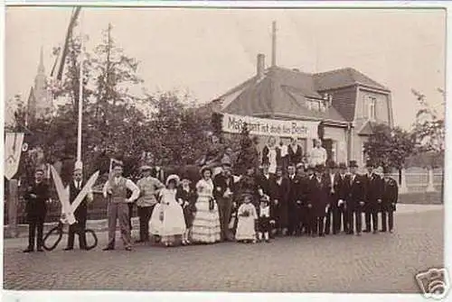 03071 Ak Festumzug in Burgstädt ? um 1940