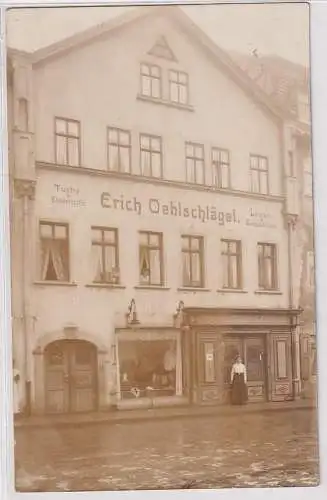 35060 Foto Ak Geschäft von Erich Oehlschlägel Tuche Kleiderstoffe usw. 