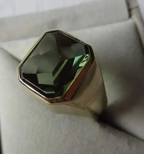 eleganter 333er Gold Ring Siegelring mit Spinell Lagestein Edelstein (125089)