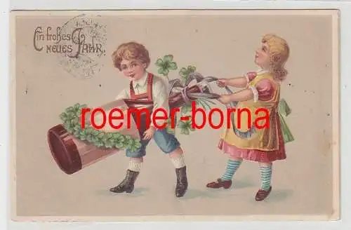 47038 geprägte Ak Ein frohes neues Jahr Kinder tragen Sektflasche mit Klee 1909