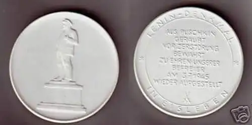 schöne DDR Porzellanmedaille Lenindenkmal Eisleben