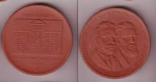 schöne braune DDR Porzellanmedaille Eisenacher Parteitag 1869