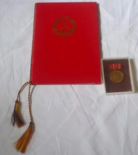DDR Orden Volkskontrolle mit Etui und Urkunde (MU4816)
