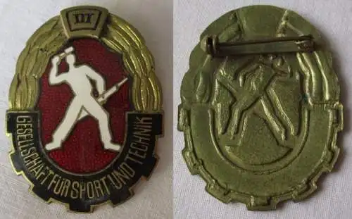 altes emailliertes DDR Mehrkampfabzeichen der GST Stufe III in Gold (151475)