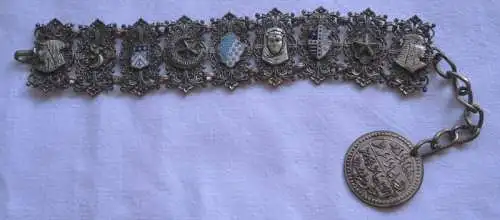 geheimnisvolles Armband mit arabischen Motiven um 1930