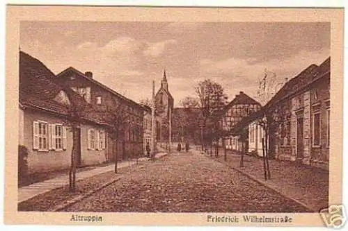 14353 Ak Altruppin Friedrich Wilhelmstrasse um 1930