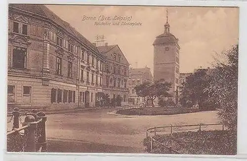 55581 Ak Borna (Bez. Leipzig) Reichstor und Dinterplatz 1915