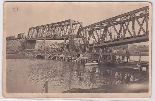 18996 Foto AK gesprengte Brücke in Thorn (Toruń) 1917