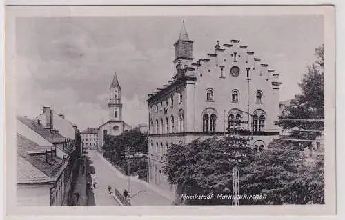 00629 AK Musikstadt Markneukirchen - Straßenansicht 1953