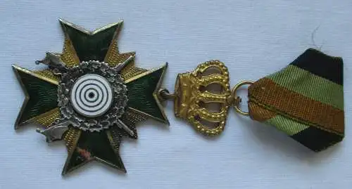 grün weiß emailliertes Kreuz Schützenabzeichen "Dem Mannkönig 1933" (108682)