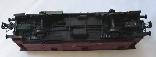 Modellbahn Spur H0 Piko DR  Reisezug-Packwagen rot (101147)