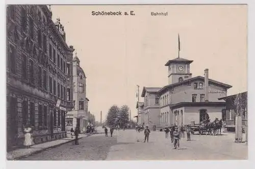 34836 Feldpost Ak Schönebeck an der Elbe Bahnhof 1916