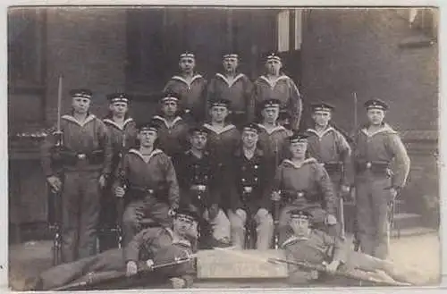 18662 Foto Ak Kiel Werft Division um 1918
