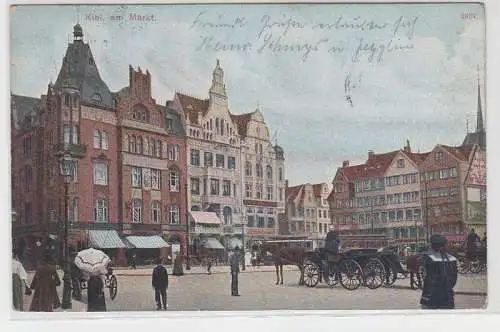68130 Ak Kiel am Markt mit Fuhrwerken und Geschäften 1908