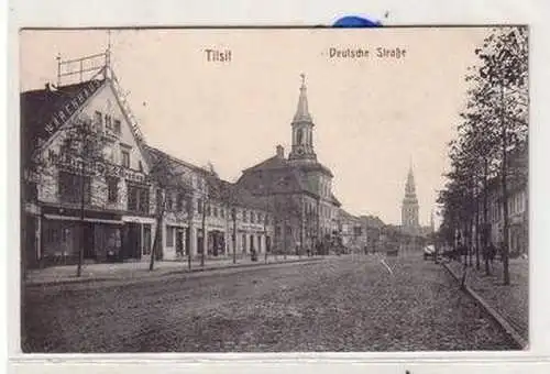 54121 Feldpost Ak Tilsit Deutsche Strasse mit Geschäften 1916