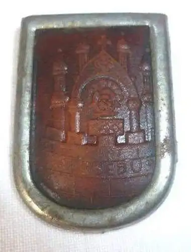altes Abzeichen Merseburg aus Blech und Leder um 1930