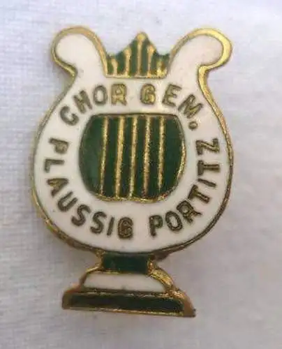emaillierte Anstecknadel Chor Plaussig Portitz um 1920