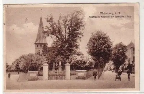 24588 Ak Oldenburg i.O. Gertruden Kirchhof mit 1000jähr. Linde 1931