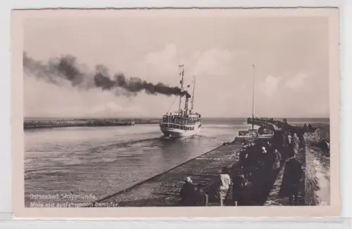 30117 AK Ostseebad Stolpmünde - Mole mit ausfahrendem Dampfer 1942