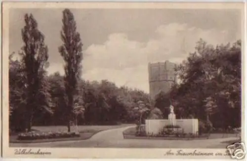 09582 Ak Wilhelmshaven Am Friesenbrunnen im Park 1942