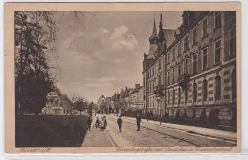 26229 Ak Münster Fürstenbergstraße mit Landeshaus und Friedensdenkmal 1916