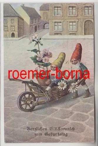 82795 Geburtstags Ak 2 Zwerge bringen Blumen mit Schubkarre 1918