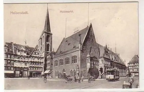 36127 Ak Halberstadt Holzmarkt Straßenbahn um 1906