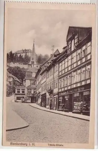 39809 Ak Blankenburg im Harz Tränke Strasse mit Geschäften um 1930
