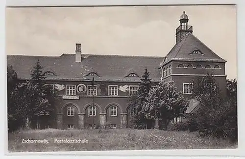 62140 Ak Zschornewitz Pestalozzischule echte Fotografie um 1950