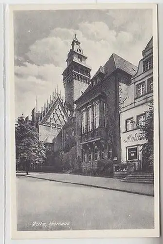 62093 Ak Zeitz Rathaus und Mohren Apotheke um 1940