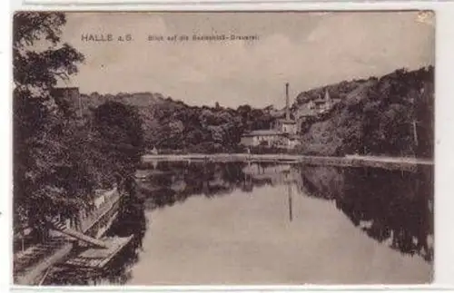 47301 Ak Halle Blick auf die Saalschloß Brauerei um 1920