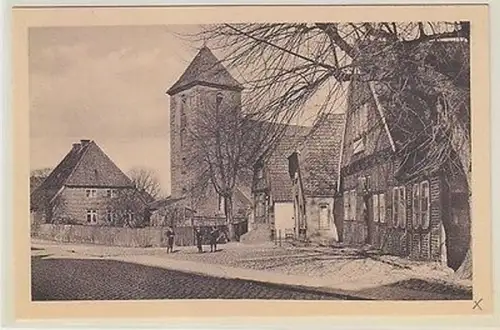 65463 Ak Preetz in Holstein alte Giebelhäuseran Stadtkirche um 1910